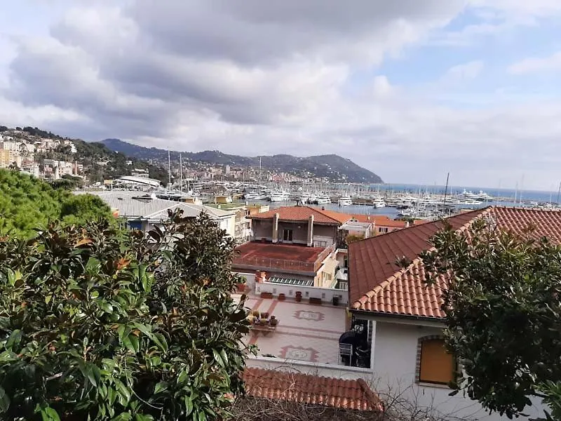 Casa Gazzano Vila Imperia Casa de Férias