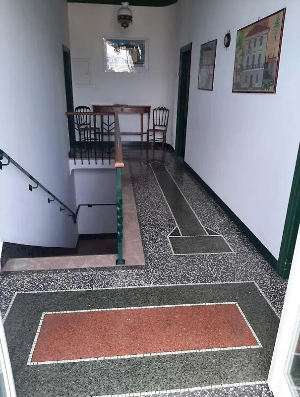 Casa Gazzano Vila Imperia Itália