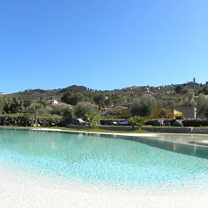 Rebi Village Ferienhaus